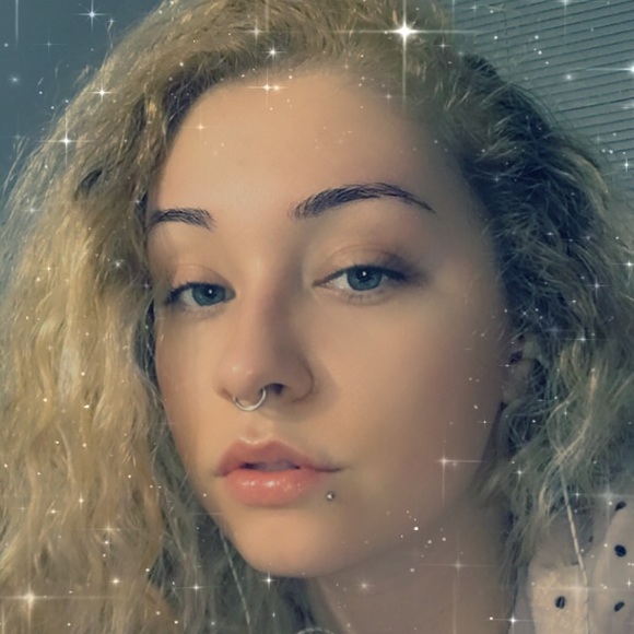 Meet your Posher, Sahra - Picture 1 of 1